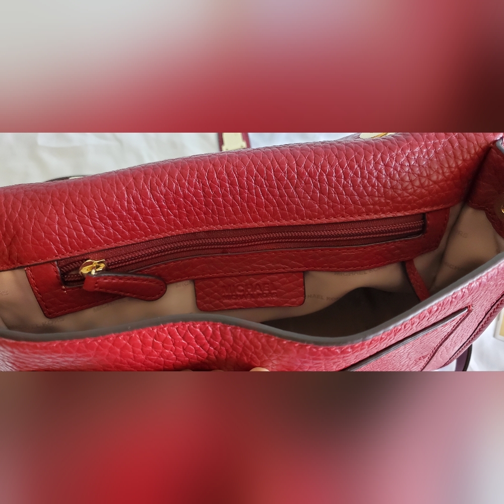 Michael Kors Cooper Large Leather Satchel Messenger Bag in Cherry Red - Picture 5 of 16